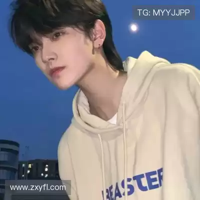孔铃媚